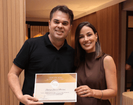 Dr. Rodrigo Martins
